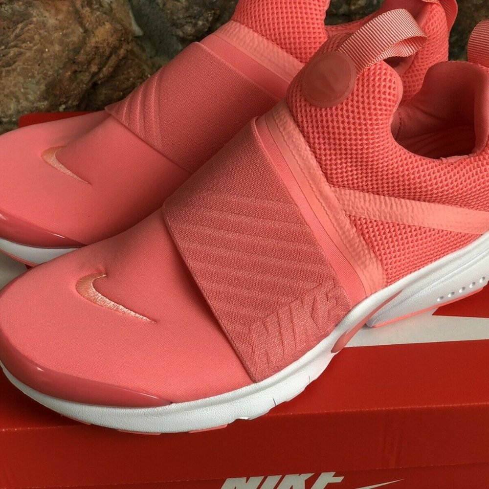 NEW Nike Big Girls Presto Extreme Running Sneakers - Picture 6 of 8